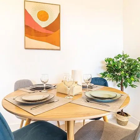 Zenbnb / Sandy / Parking Prive / 5 Pers. / Geant / Apartament Annemasse